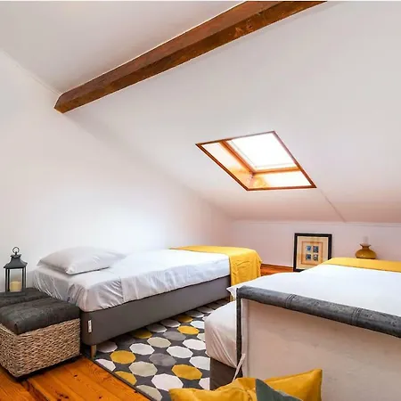 Apartment Typical Portuguese At Ajuda, Belem