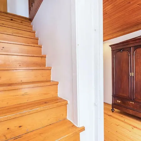 Typical Portuguese At Ajuda, Belem * 리스본